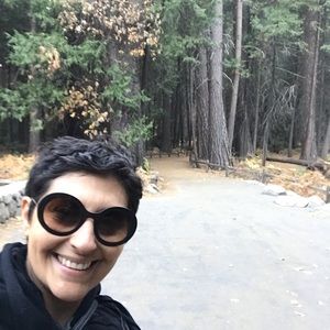 Meet your Posher, Lana